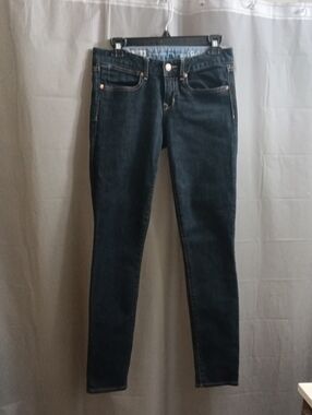 Gap 1969 Dark Wash Women's Skinny Jeans - Classic Stretch Denim